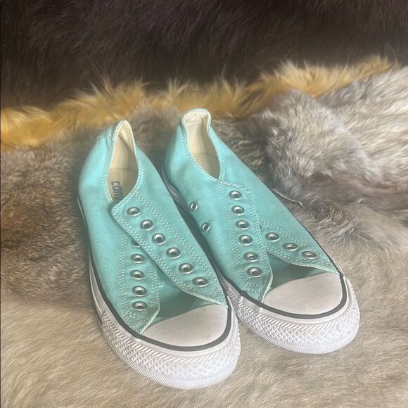 Stylish Turquoise Slip-On Sneakers 7 (5165) - Picture 1 of 5